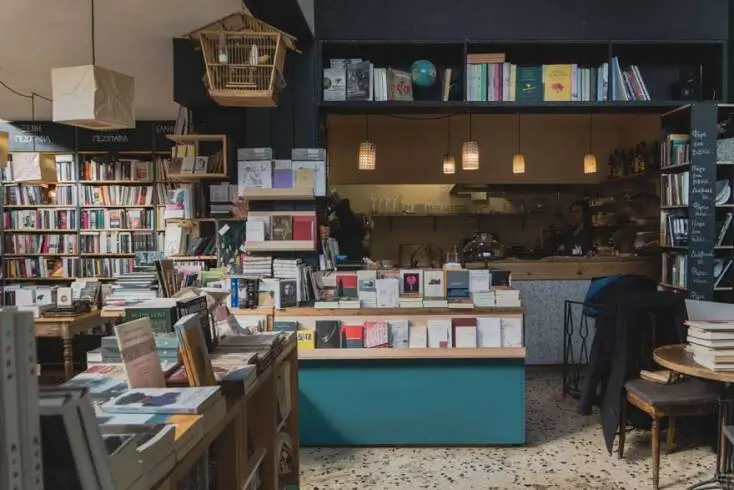 Little Tree Books & Coffee