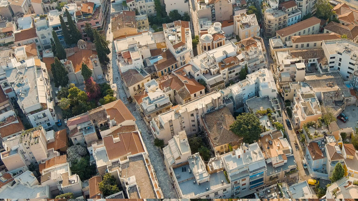 Αθήνα - κανόνες δόμησης: Καθημερινή
