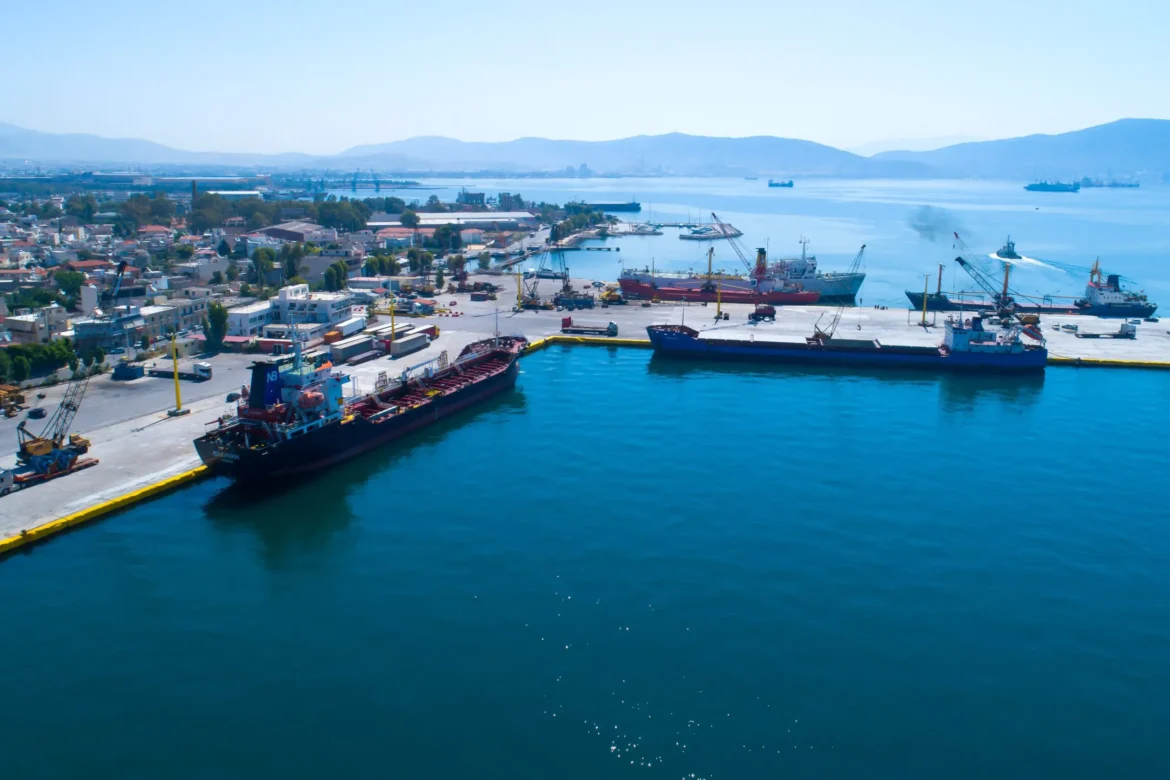 Το λιμάνι της Ελευσίνας