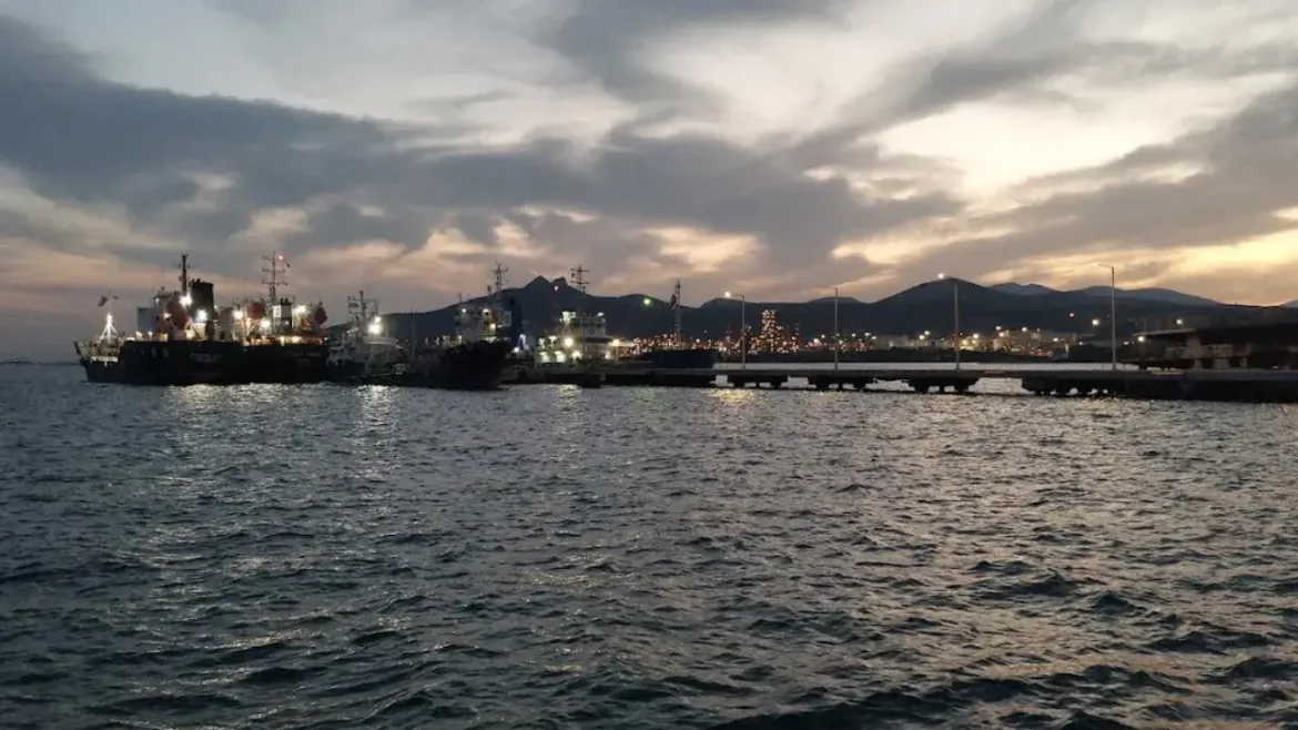 καιρός στη Αττική. Η πόλη της Ελευσίνας