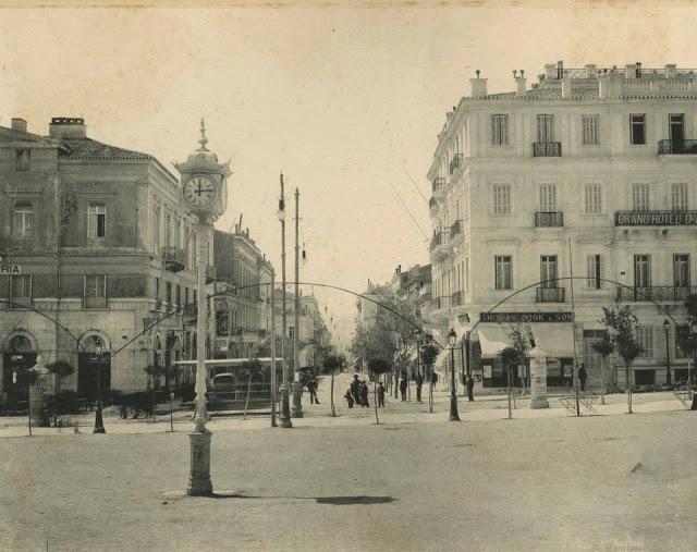Η λήψη αποτελεί μέρος του Φωτογραφικού Αρχείου του ΕΛΙΑ-ΜΙΕΤ (Ελληνικό Λογοτεχνικό και Ιστορικό Αρχείο).