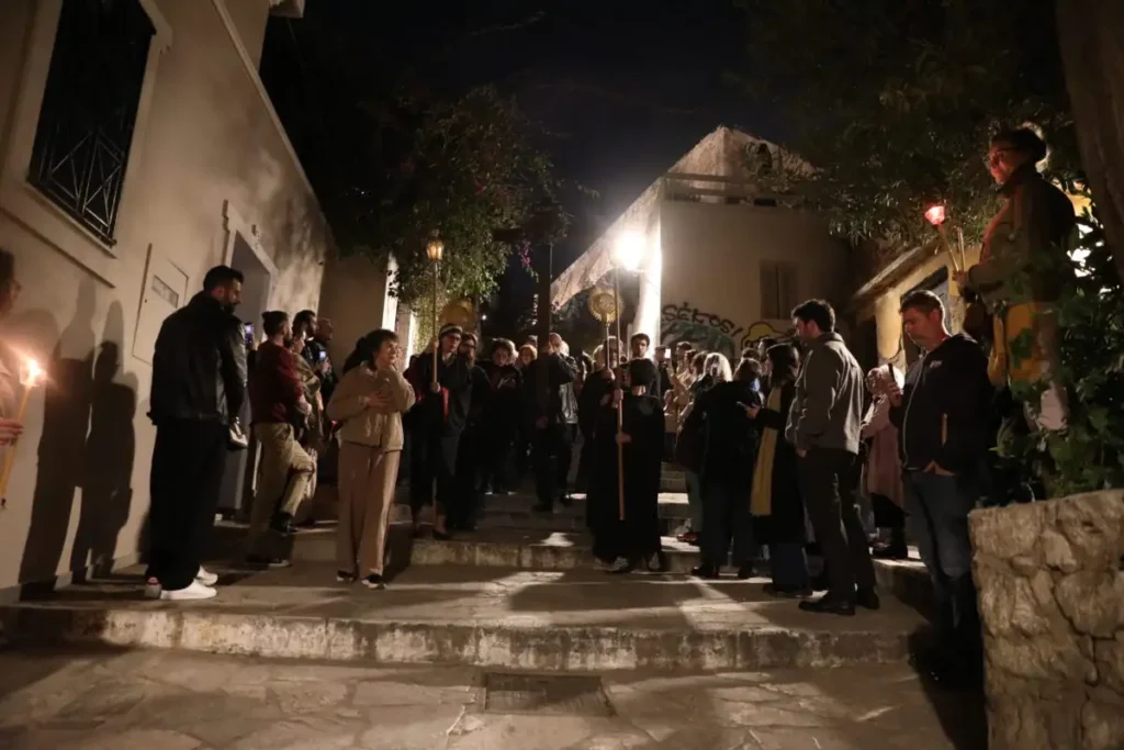Η ιστορική γειτονιά της Πλάκας στην Αθήνα