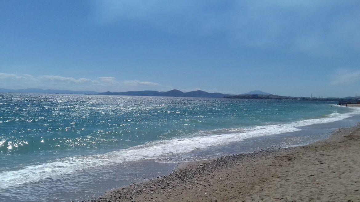 Παραλία στην Αττική