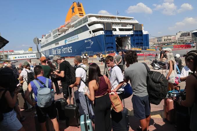 Αττική: λιμάνι Πειραιά