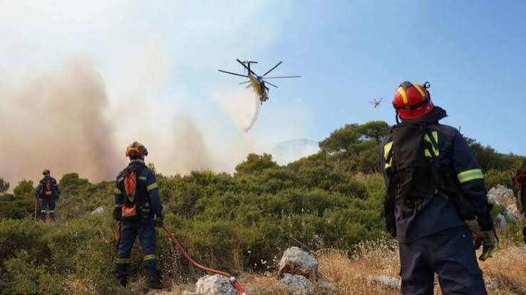 Κουβαράς, φωτιά, Πυροσβεστική