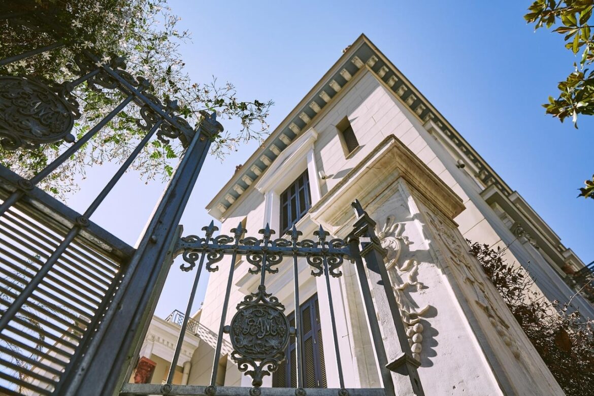 οικία Μεταξά Πειραιά